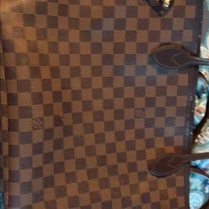 Never Full PM Authentic